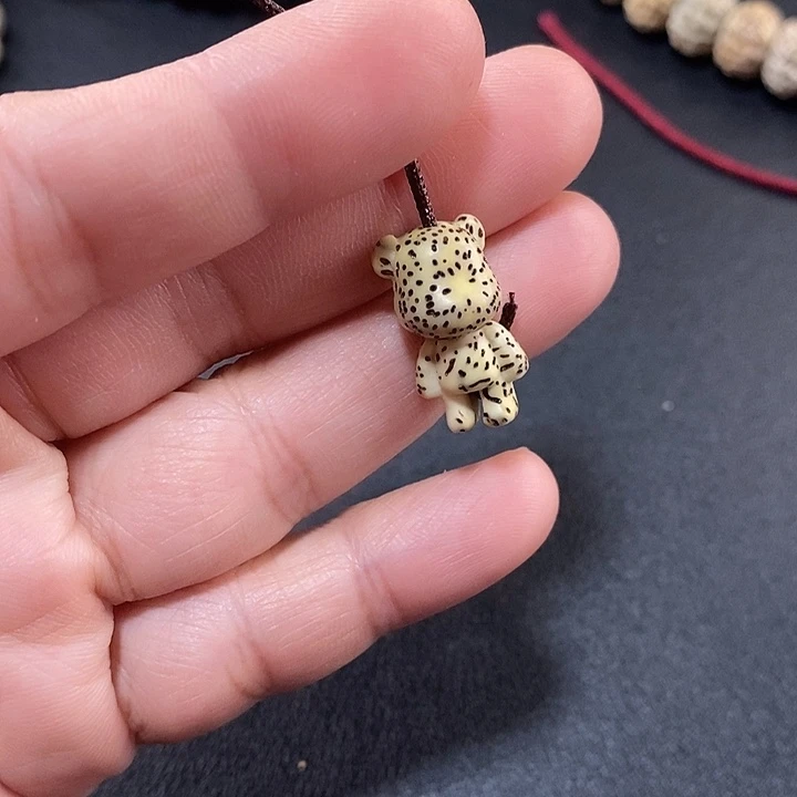 星月菩提手串暴力熊
