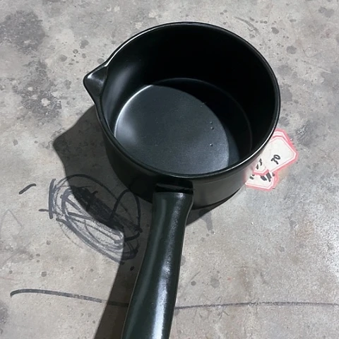 微瑕，明火，口径17厘米，高度8变形针孔