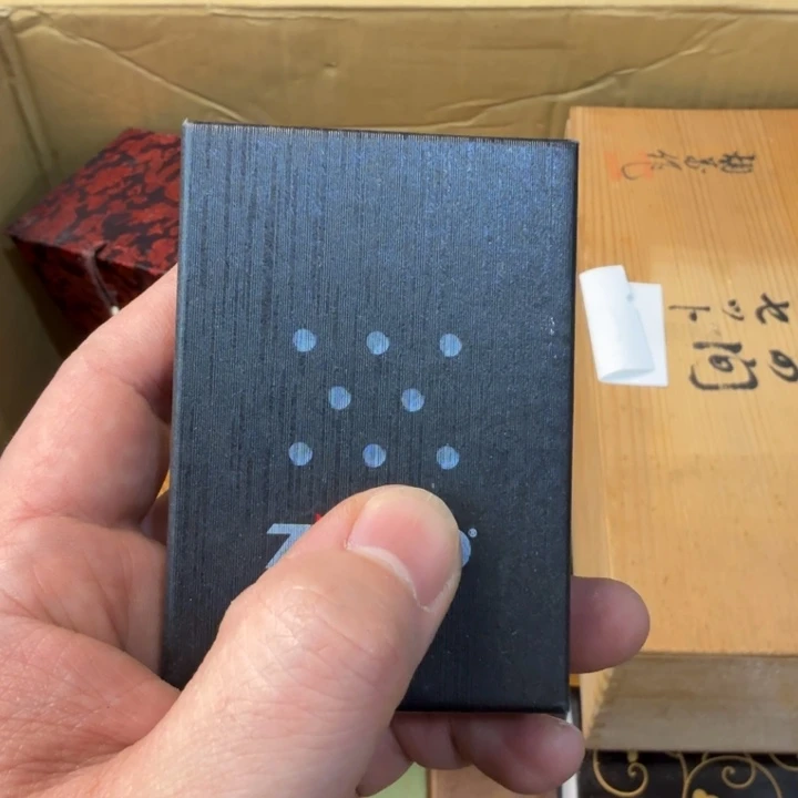 紫砂茶宠谨**行现代工艺美术作品