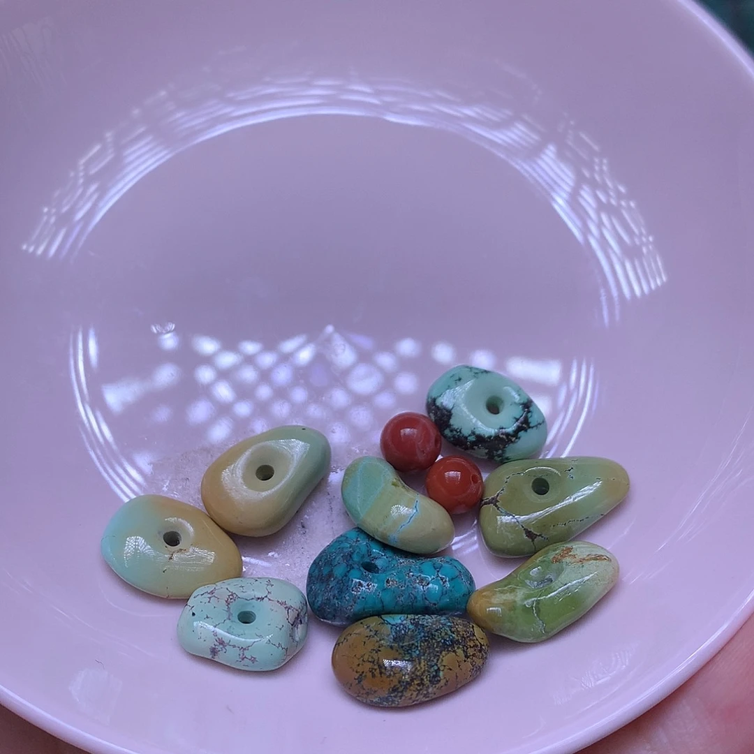 时***待南红玛瑙未镶嵌珠宝奇石