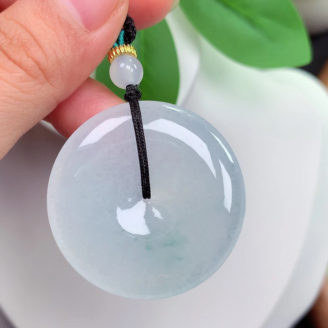 颈饰未镶嵌翡翠平安扣 36x5.7mm