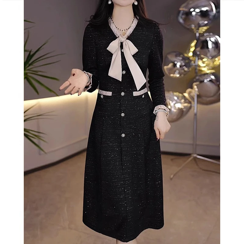 妈妈时尚小香风修身连衣裙女秋冬季2024洋气女士收腰显瘦打底裙子