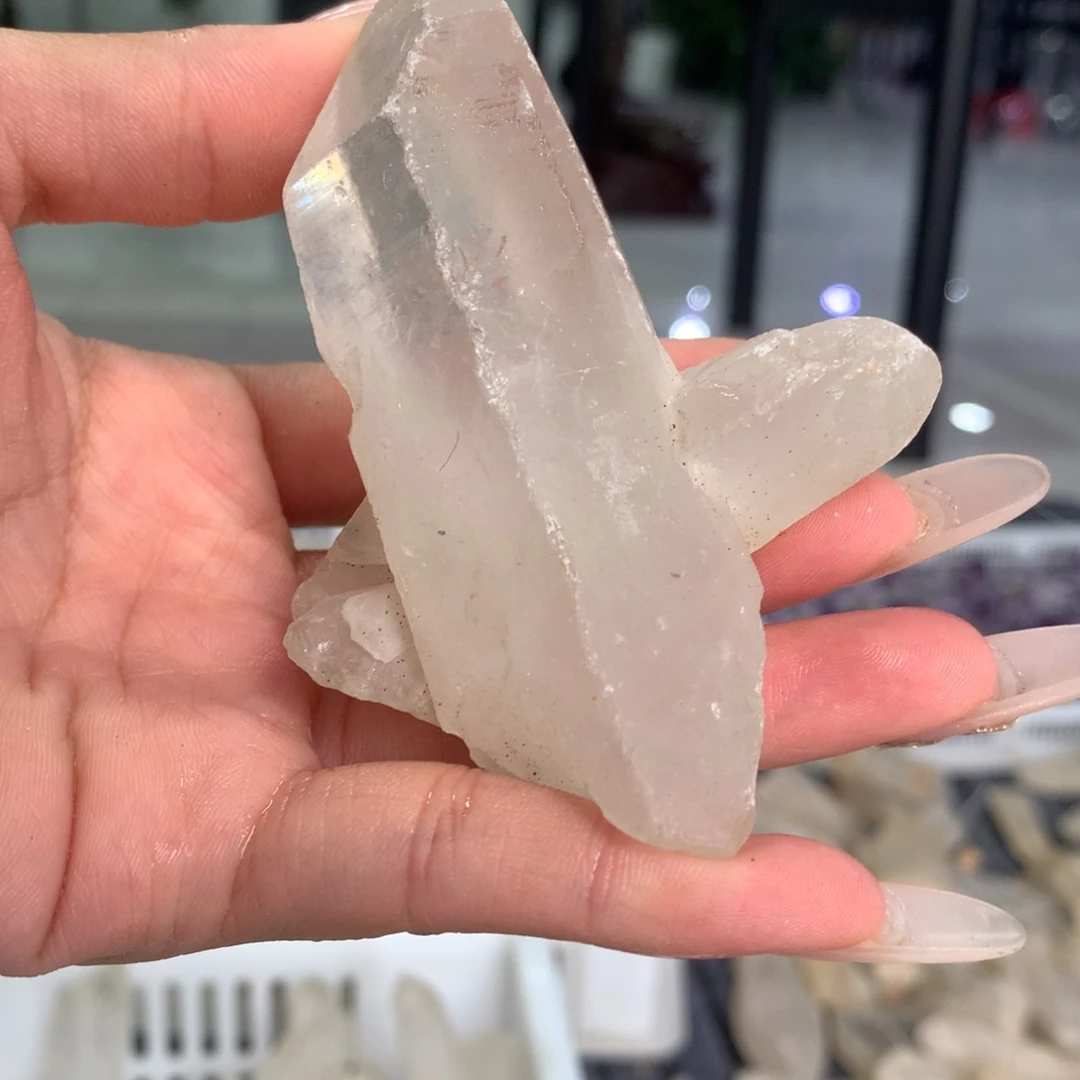 未镶嵌水晶大型摆件（非配饰）