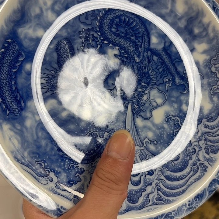 瓷片墨龙吸水大胡乘景德镇