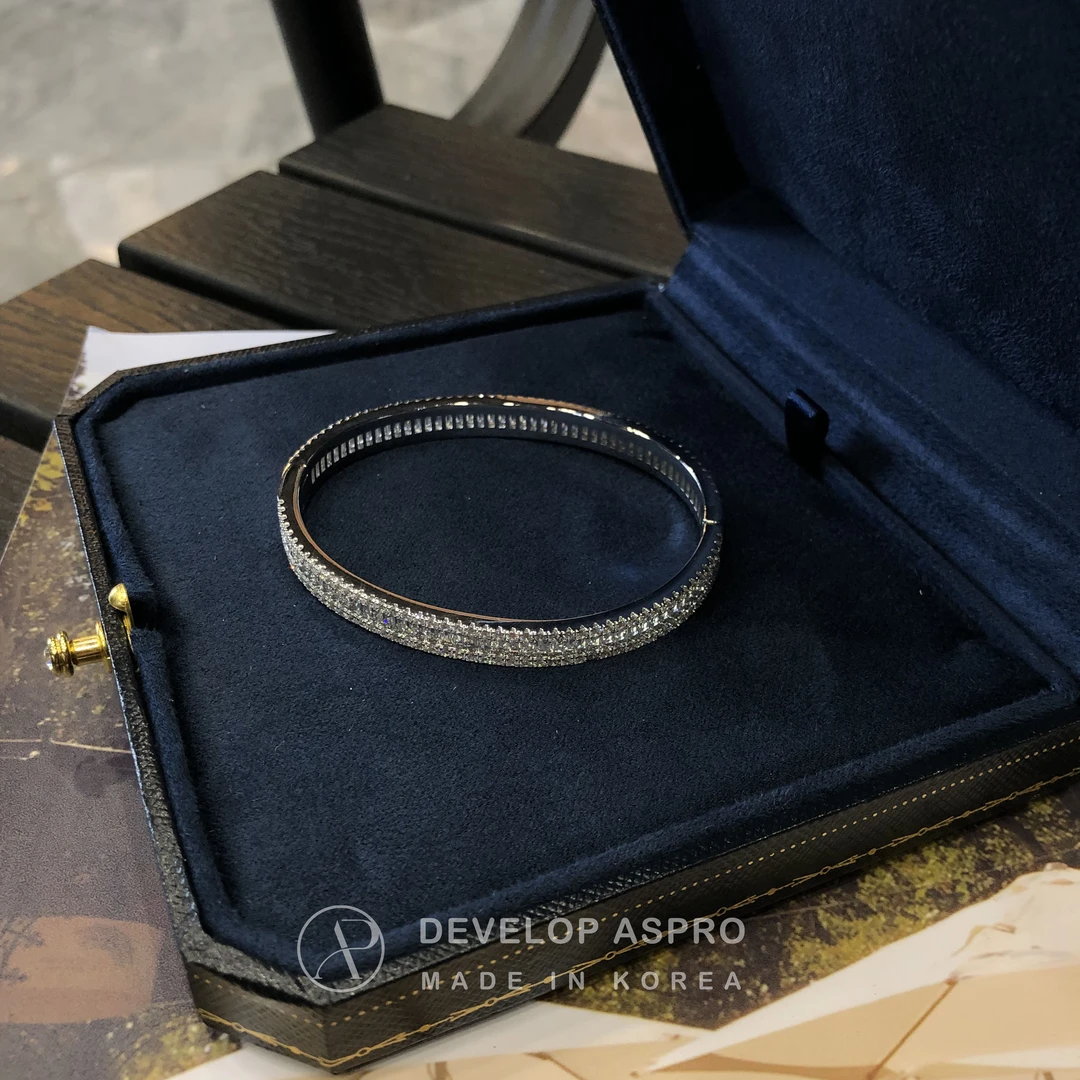 非金属合成锆石手镯 【现货】百搭轻奢个性简约闪钻超闪手镯SP237