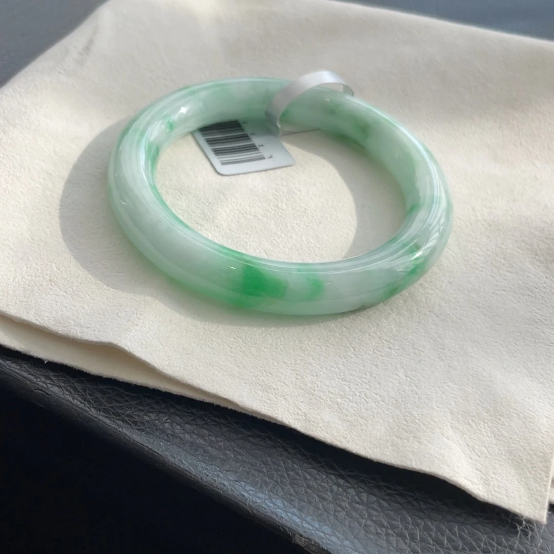 翡翠未镶嵌手镯纹56圆条