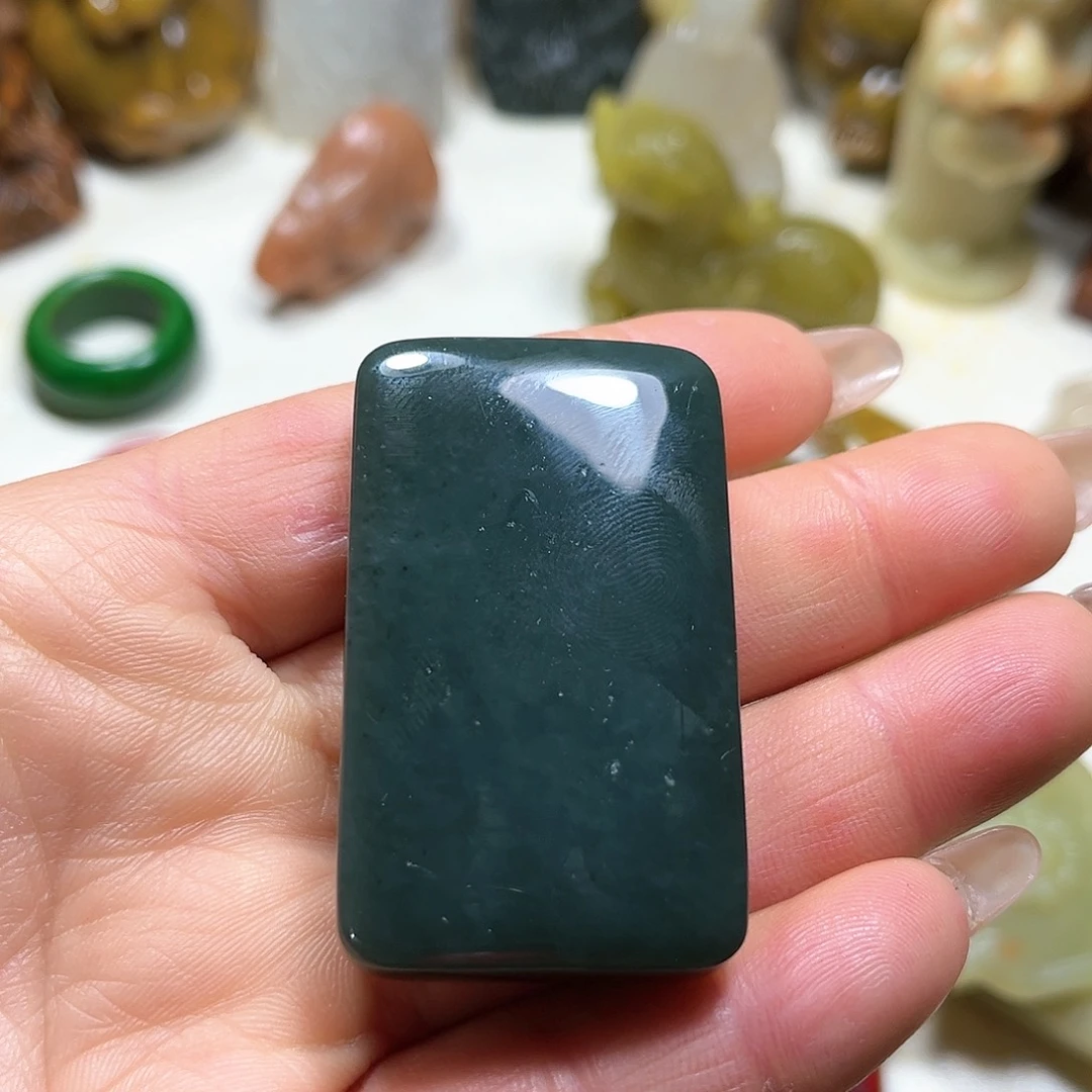 白玉菩提吊坠白玉菩提吊坠