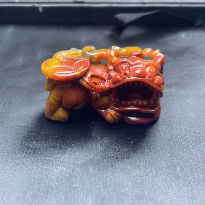 石英质玉（黄龙玉）未镶嵌吊坠(不含链)