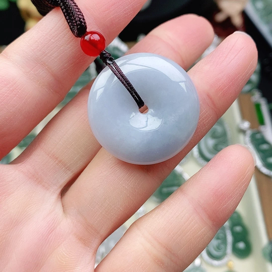 颈饰未镶嵌翡翠吊坠
