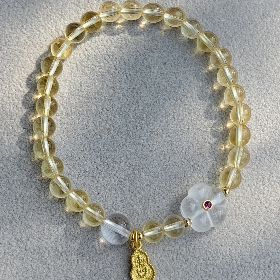 合金石英石手链 小花简约小众设计女款白色手链饰品百搭手饰轻奢