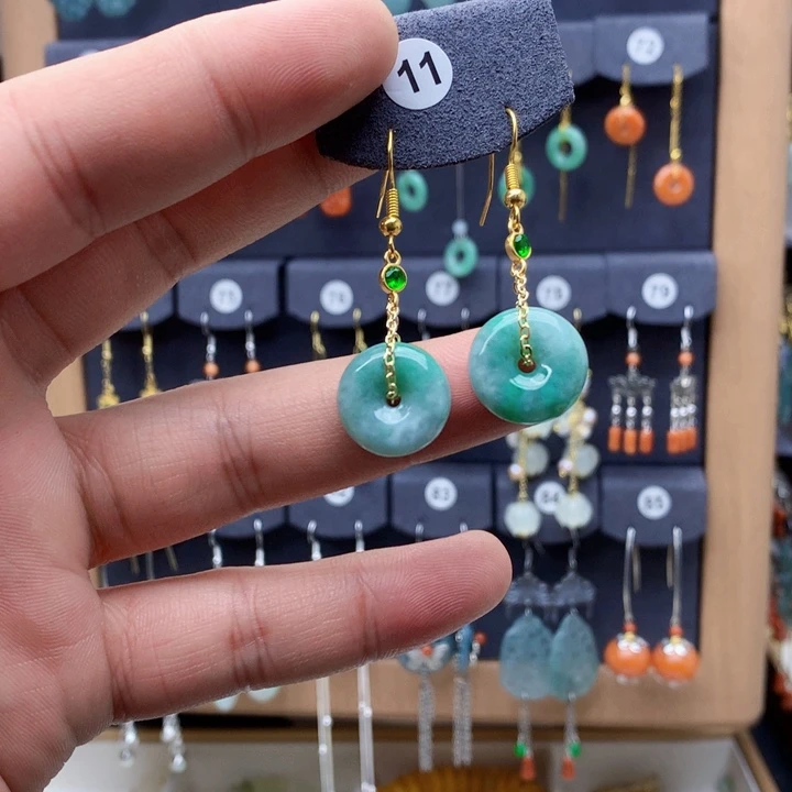 未镶嵌翡翠耳饰耳饰