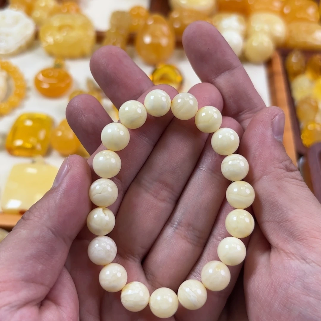 木***鱼蜜蜡未镶嵌裸石手串