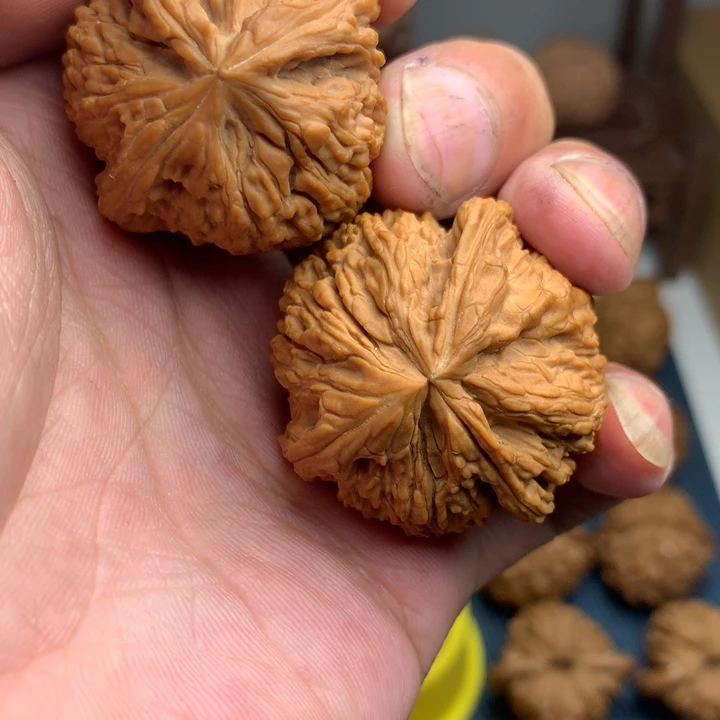 阿***友手串/手链核桃南疆石三棱