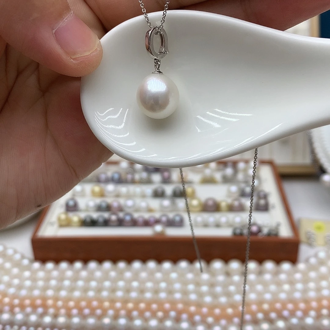 淡水珍珠银S925镶嵌吊坠(赠链)