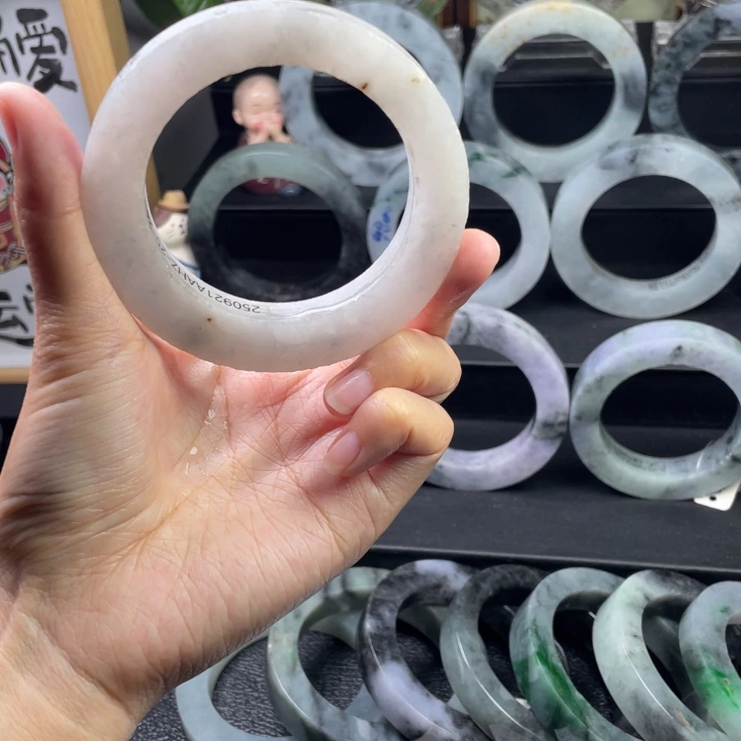 定制翡翠未镶嵌纯天然缅甸翡翠