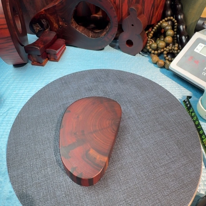 一***瓷大果紫檀（缅甸花梨）