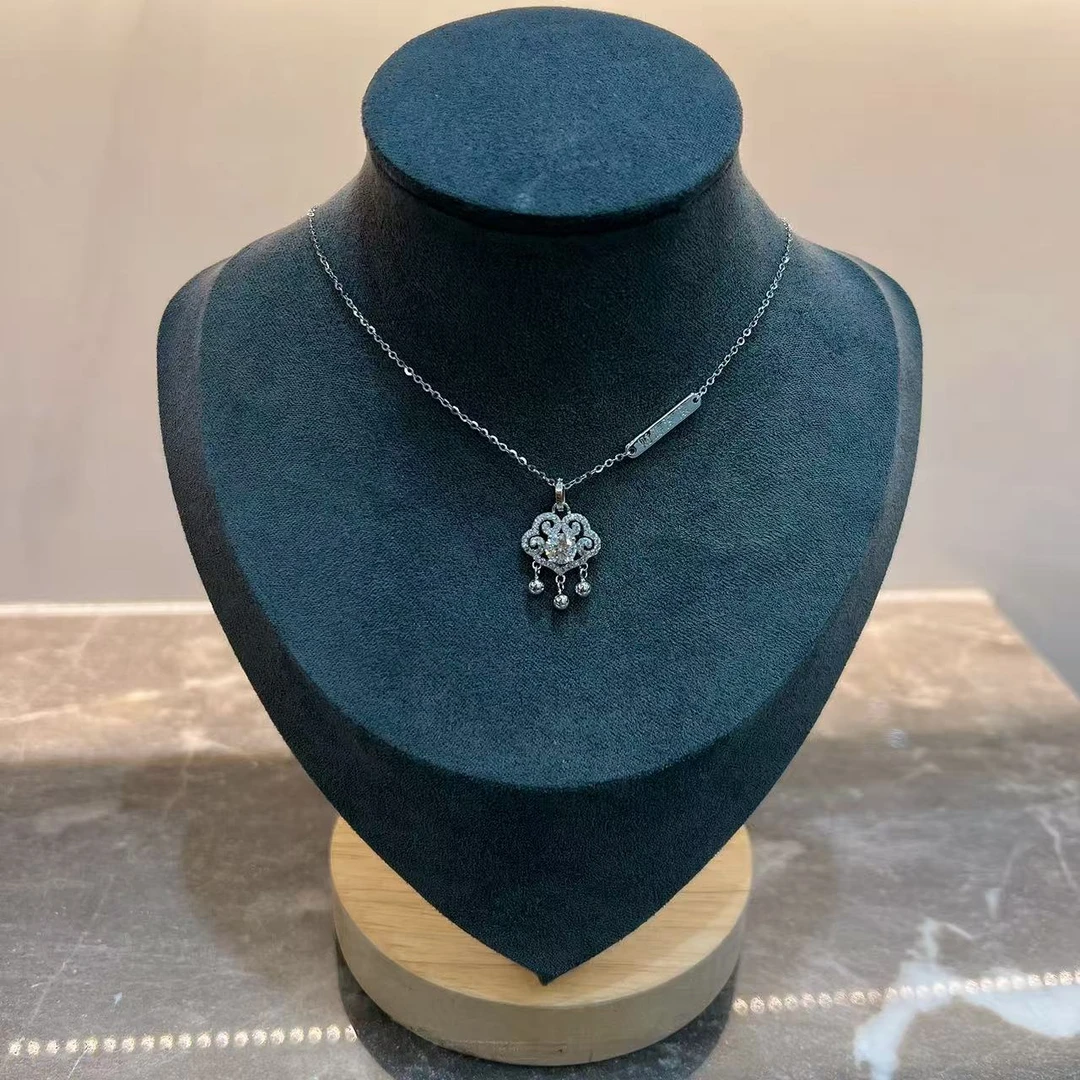 坠链均925银 旺莱 899 50分莫桑微镶满钻平安锁财源滚滚X89512208