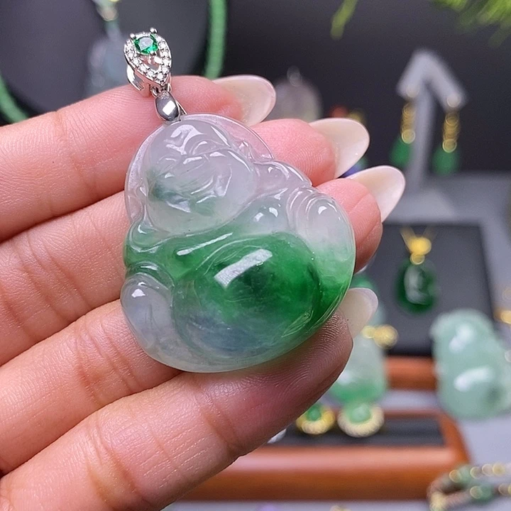 吊坠(赠链)未镶嵌翡翠