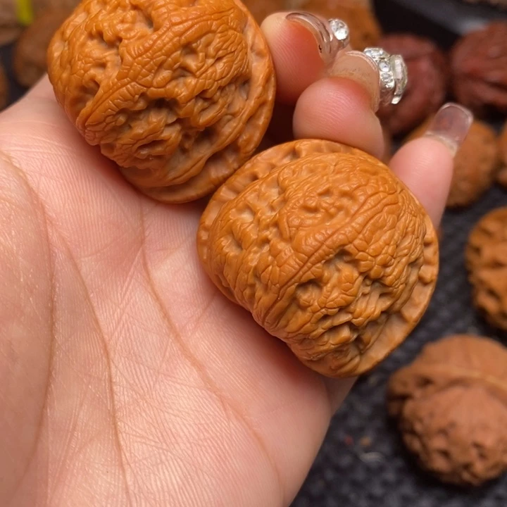 吊坠文玩核桃秦岭野生3