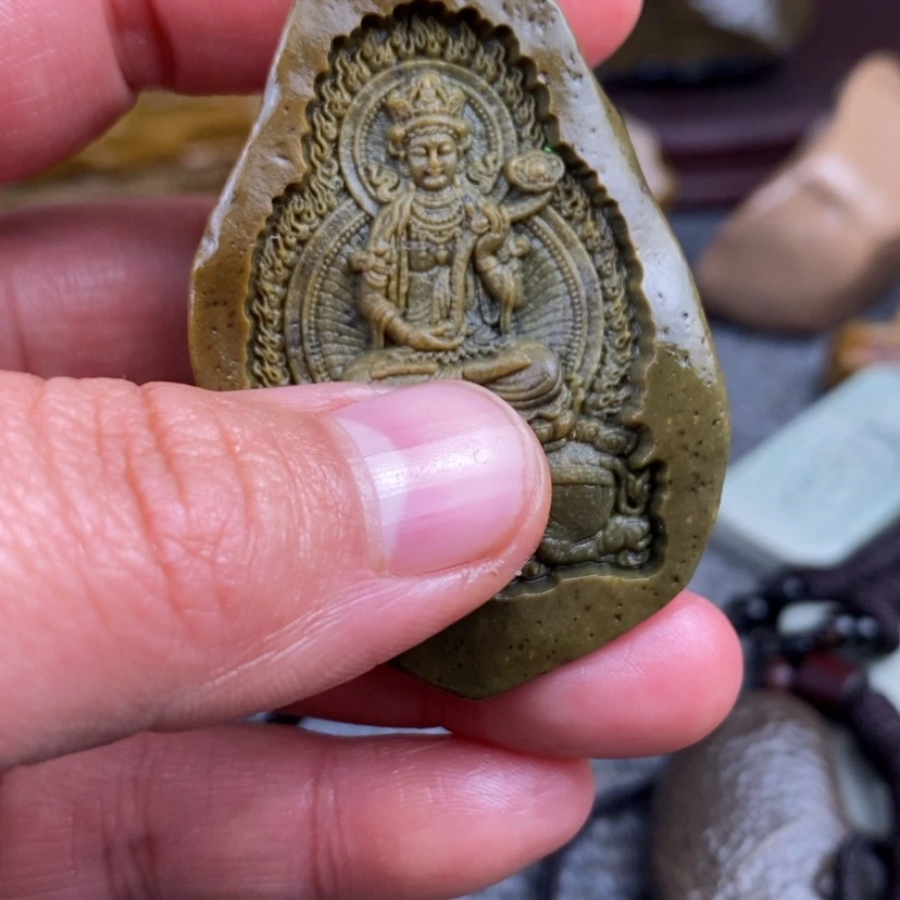 【闪购商品】原石雕刻手把件