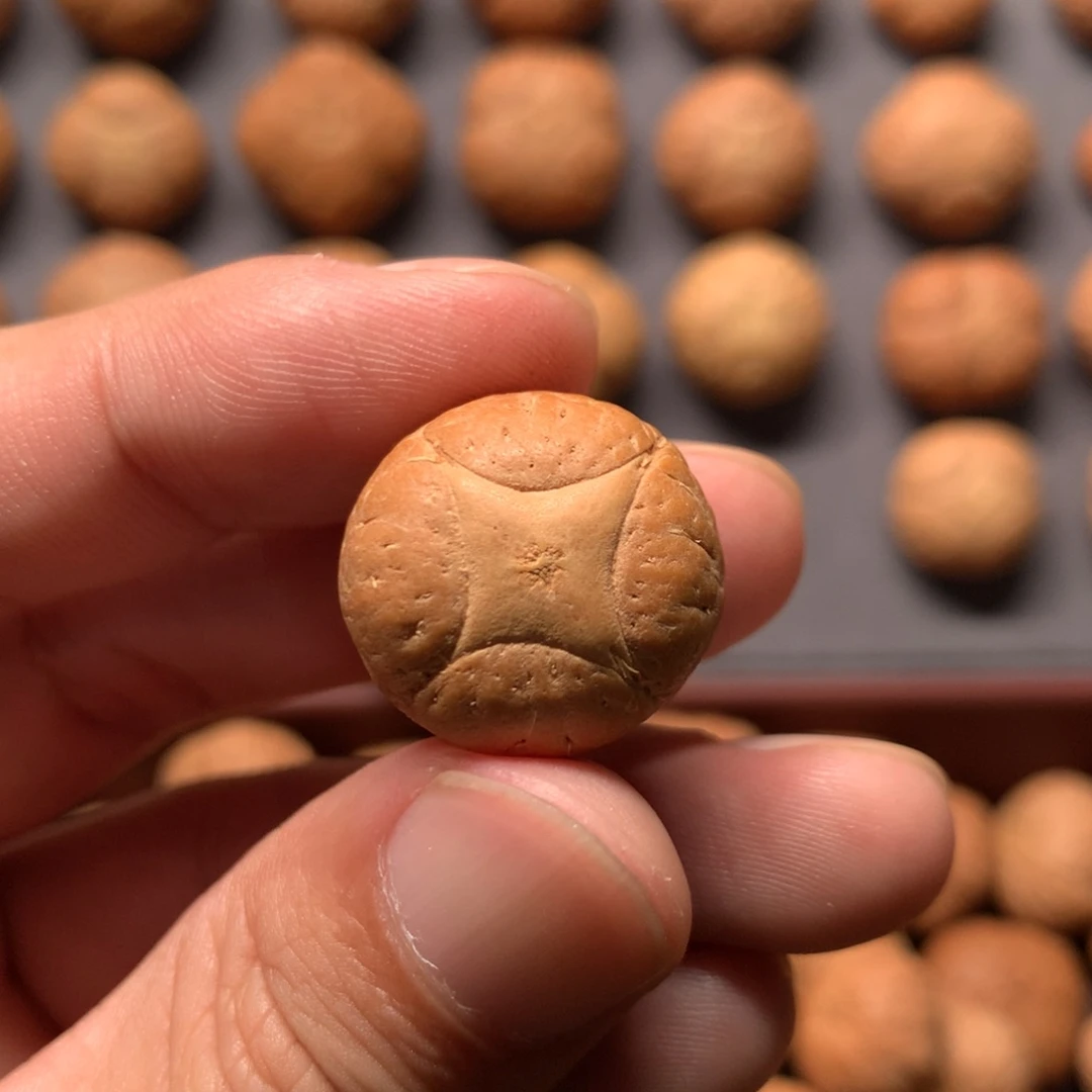 江***伤凤眼菩提吊坠20mm尼泊尔麒麟，打孔不退换