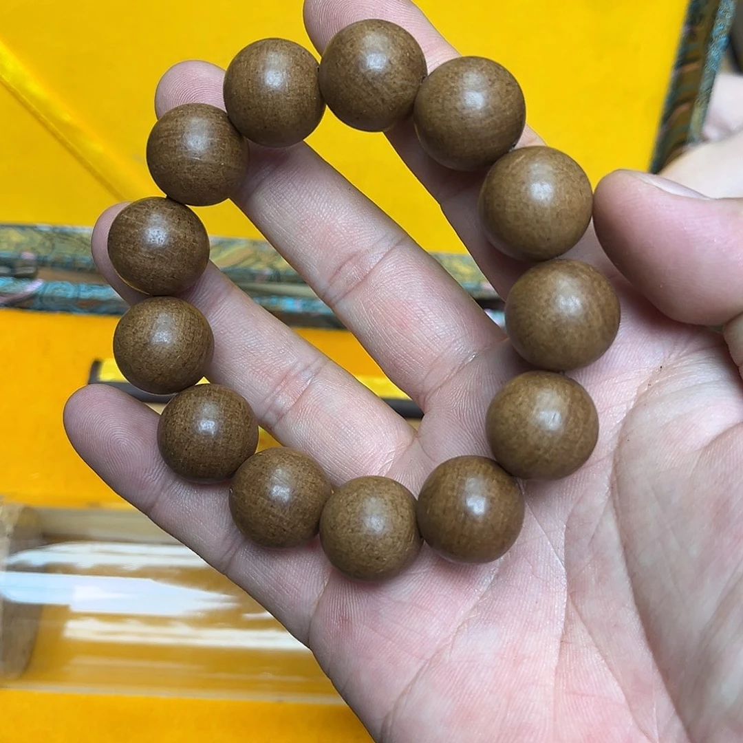 大叶紫檀（黑酸枝木类）