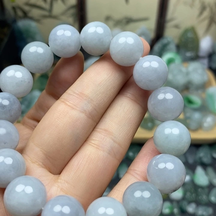 翡翠未镶嵌颈饰手串