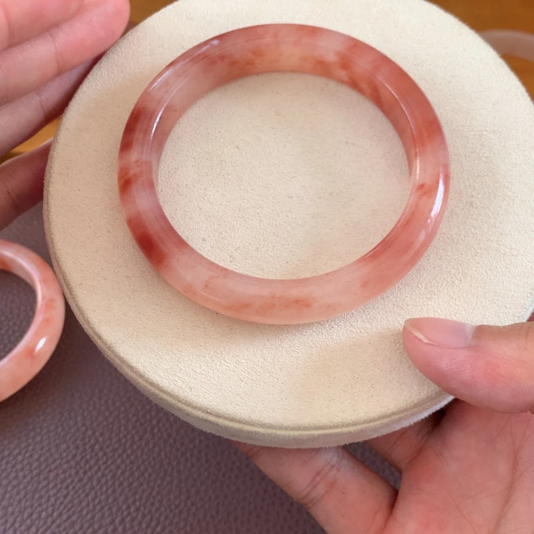 无非金属?*金丝玉桃花酿手镯58.6圈口