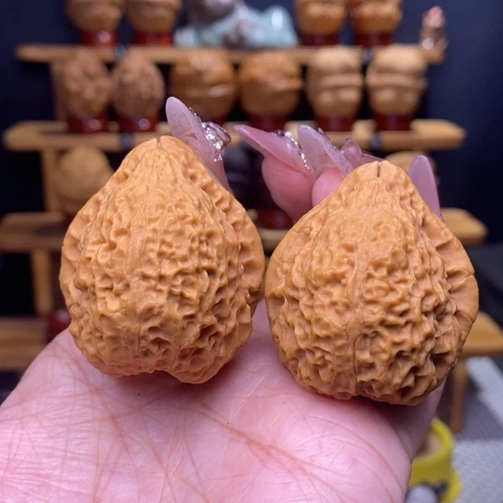 文玩核桃把件宝月护嘴27号41尺