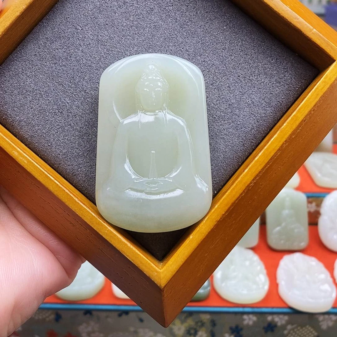 颈饰未镶嵌和田玉观音