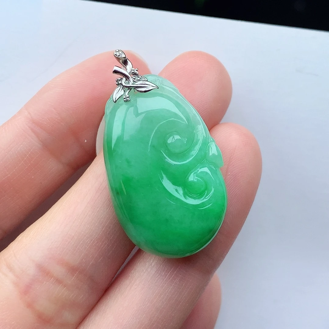 翡翠18K金镶嵌吊坠(不含链)