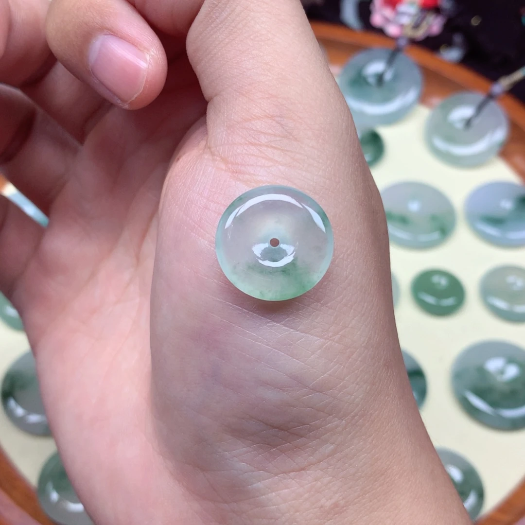 颈饰未镶嵌翡翠吊坠18/4.3mm
