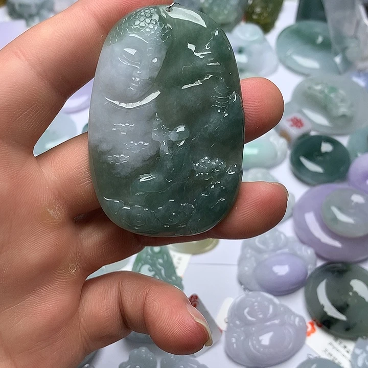 翡翠未镶嵌颈饰天然翡翠