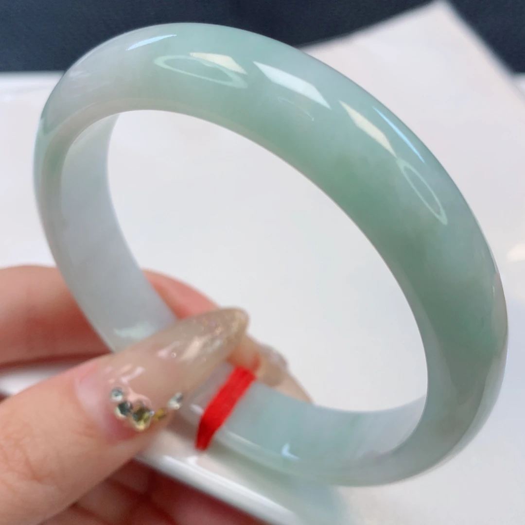 【闪购商品】翡翠手镯未镶嵌56+圈