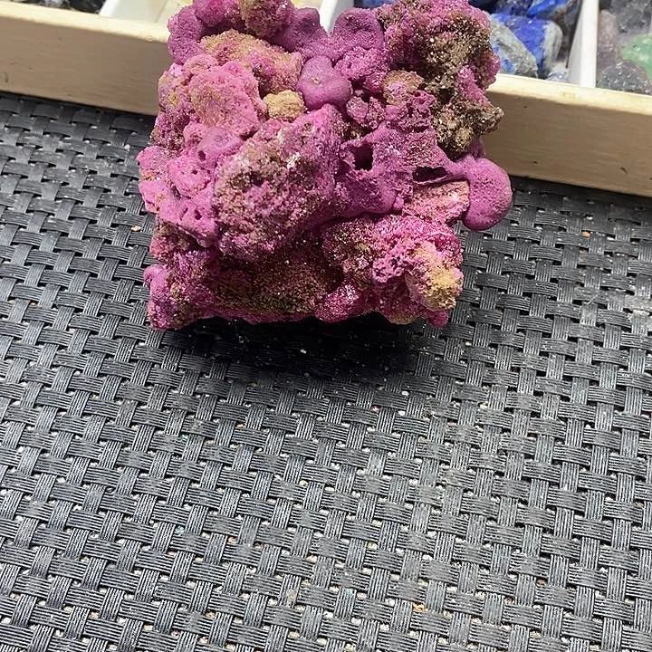 未镶嵌水晶大型摆件（非配饰）