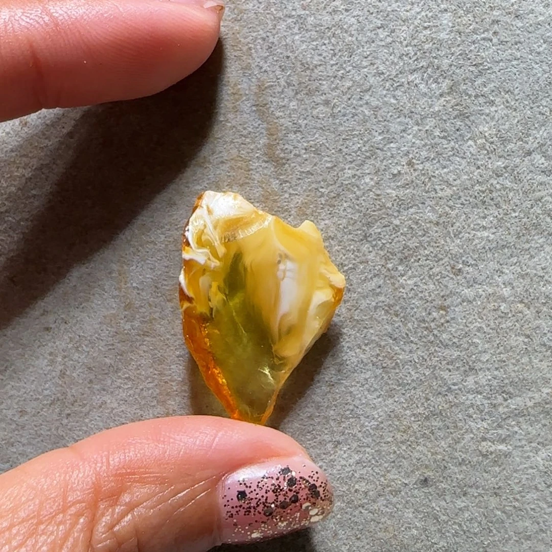 定制琥珀未镶嵌爱****鱼专拍