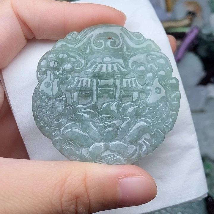 翡翠未镶嵌颈饰翡翠