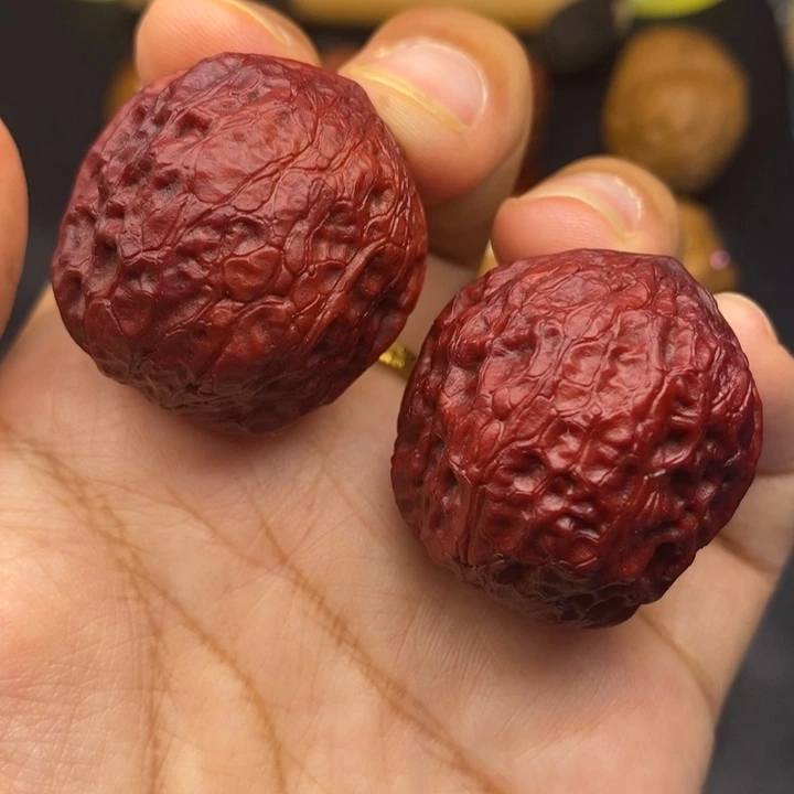 文玩核桃把件36尺蛇皮元宝