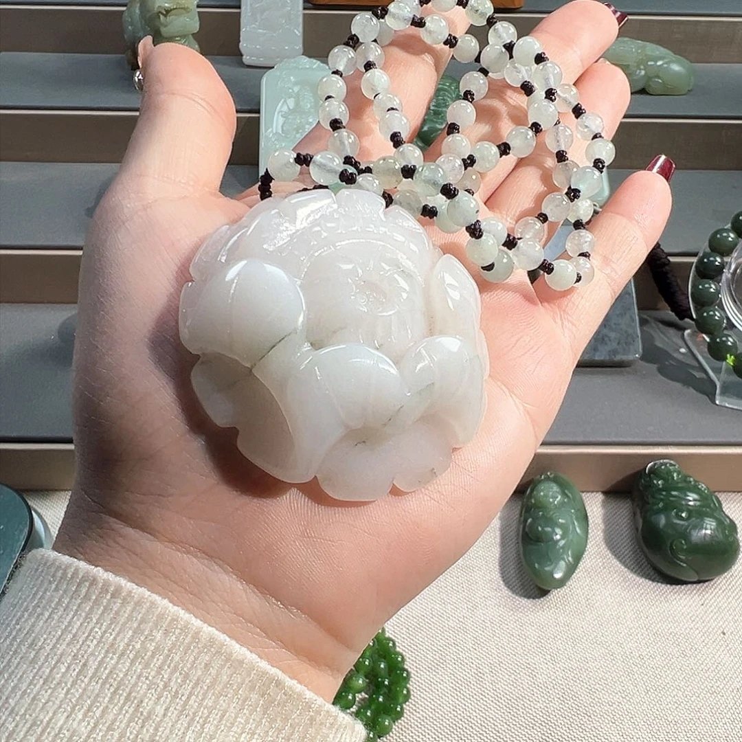 和田玉吊坠(不含链)未镶嵌