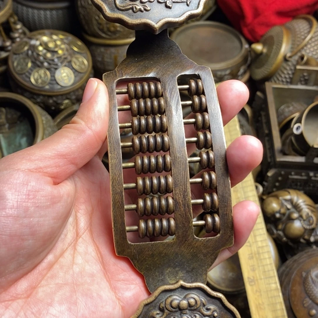 精美铜器做工精良