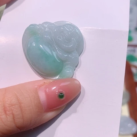 颈饰未镶嵌翡翠佛公
