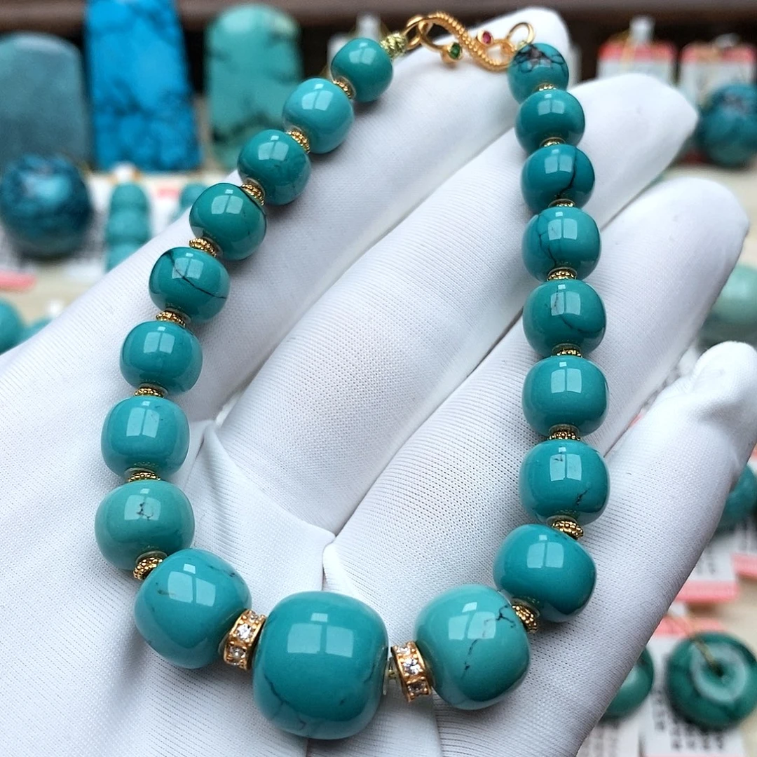 绿松石未镶嵌珠宝奇石