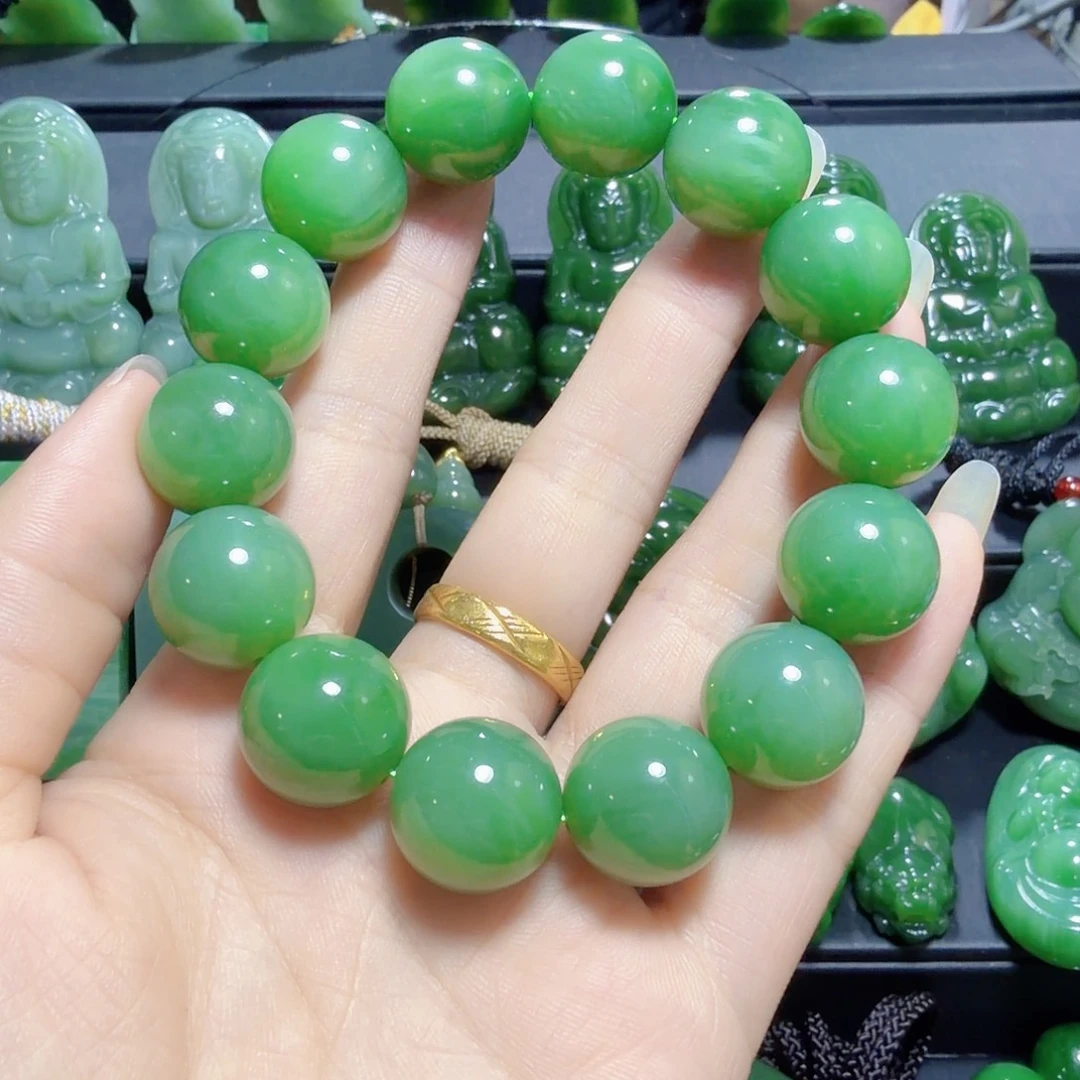 和田玉（碧玉）未镶嵌颈饰