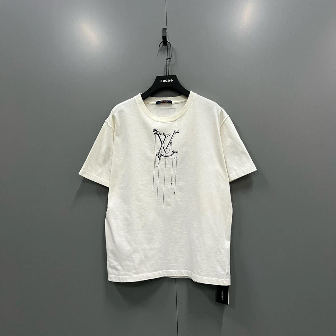 95新 LouisVuitton/路易威登 q218 吊坠刺绣短袖 XL码/bc014255
