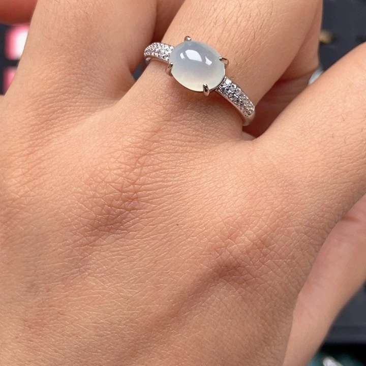 翡翠未镶嵌戒指戒指