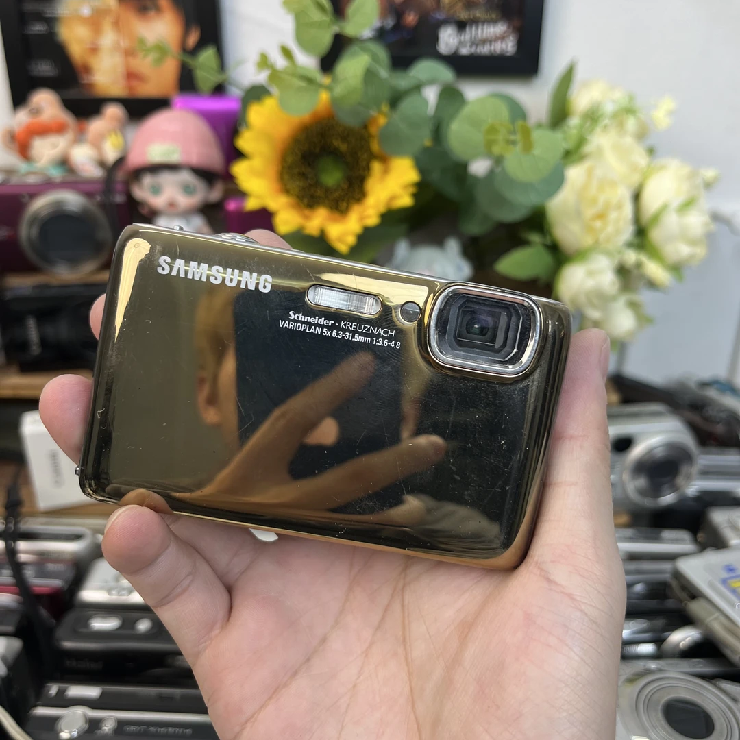 9新 Samsung/三星 三星st100双屏屏瑕福利价冷白皮氛围感送相机包