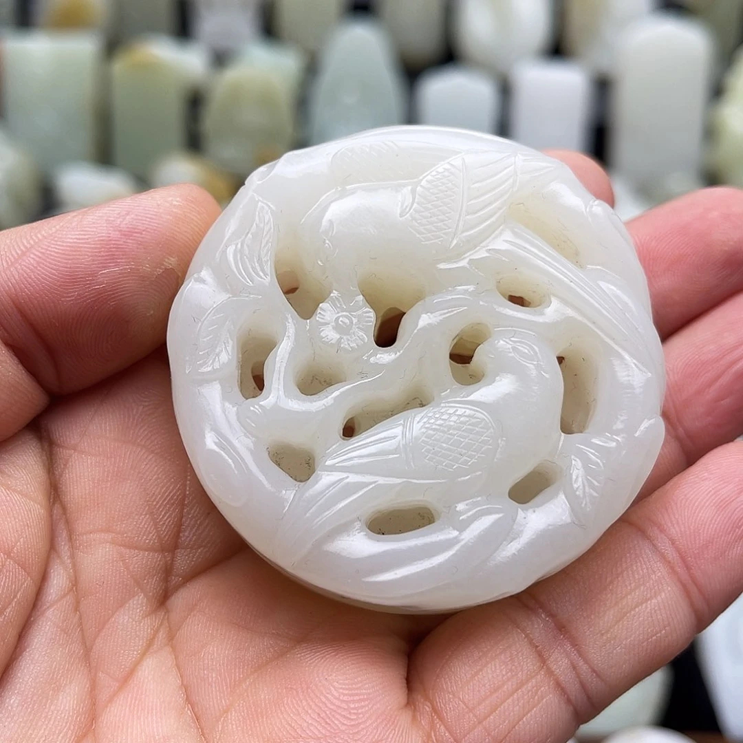 和田玉颈饰未镶嵌五*