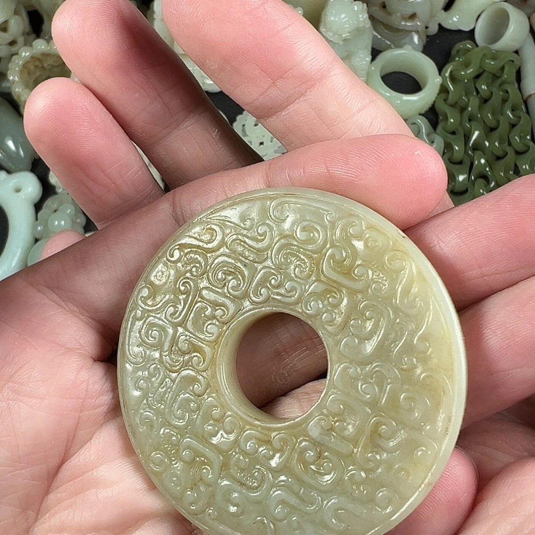 和田玉未镶嵌吊坠(不含链)