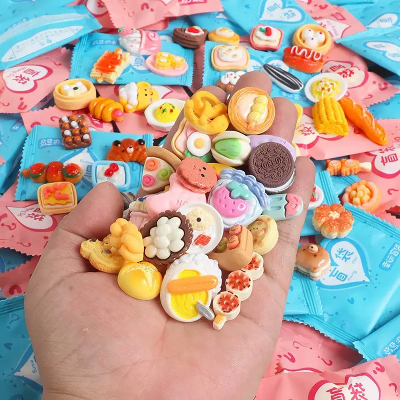 （直播拆）仿真微缩面包食玩玩具树脂小摆件