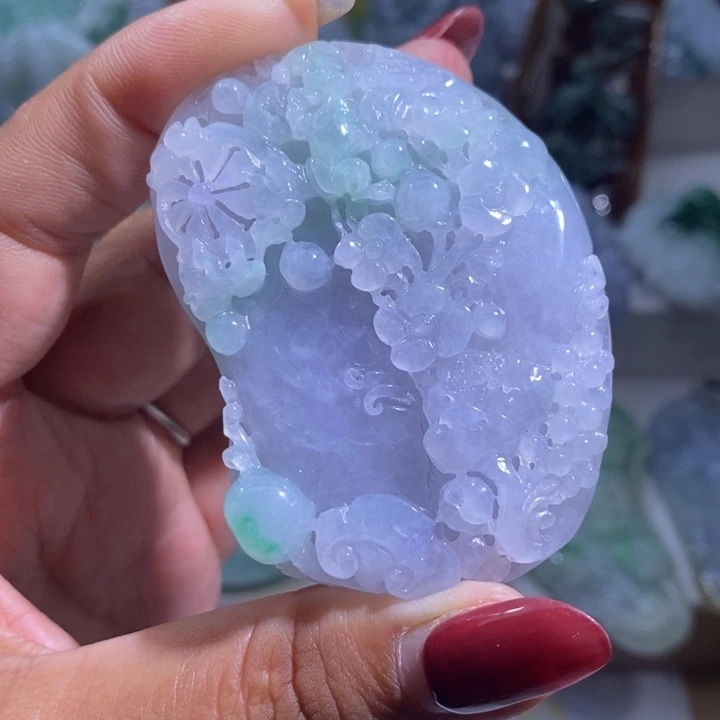 【闪购商品】翡翠未镶嵌颈饰喜上眉梢